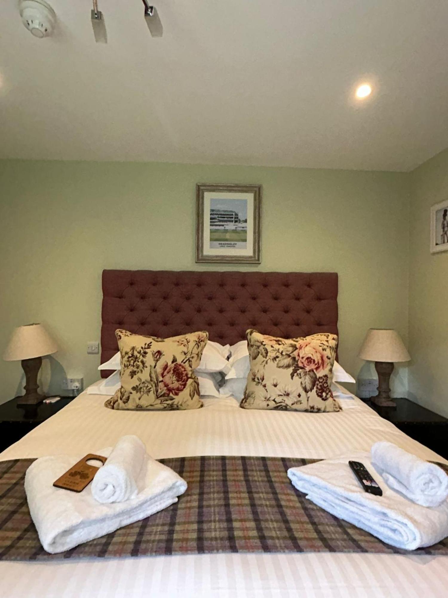 Hotel The Thomas Lord West Meon Exterior foto