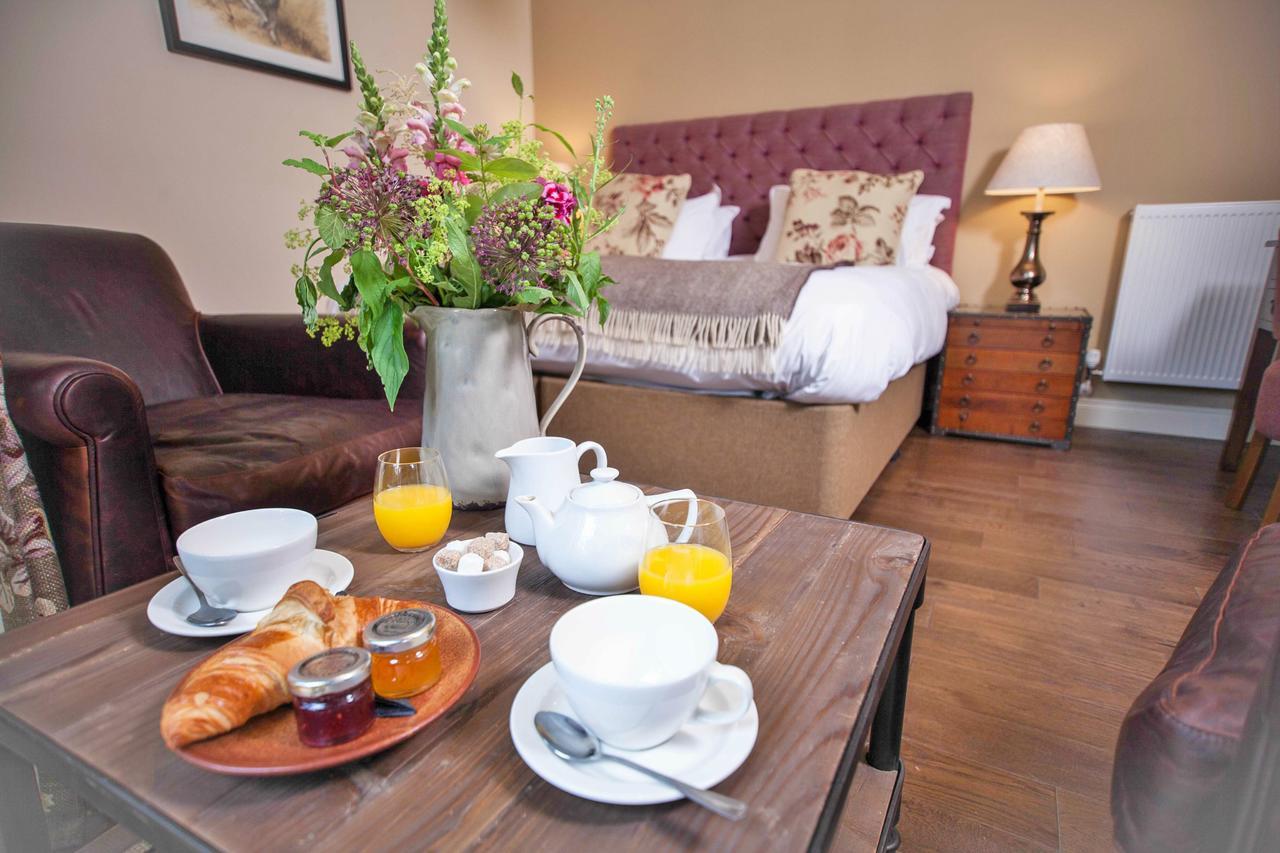 Hotel The Thomas Lord West Meon Exterior foto
